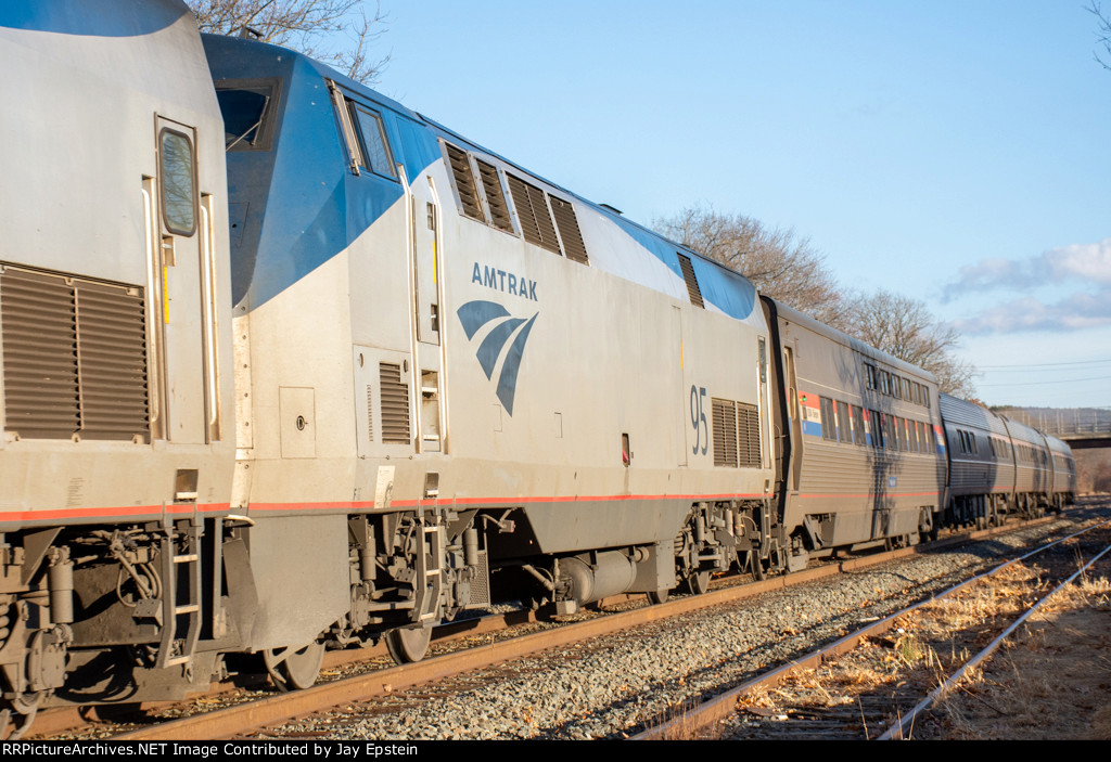 AMTK 95 trails on the westbound Lake Shore Limited 